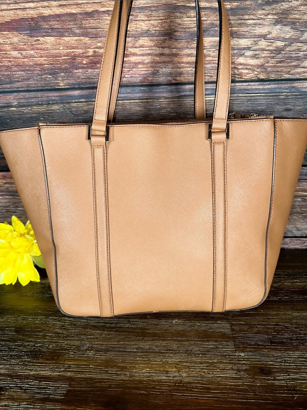Kate Spade New York Newbury Lane Miles tote bag in Toasted Almond